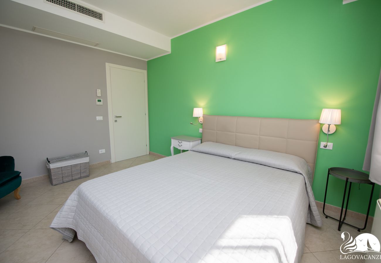 Appartamento a Moniga del Garda - Luxury Martina Appartamenti-1-Margherita