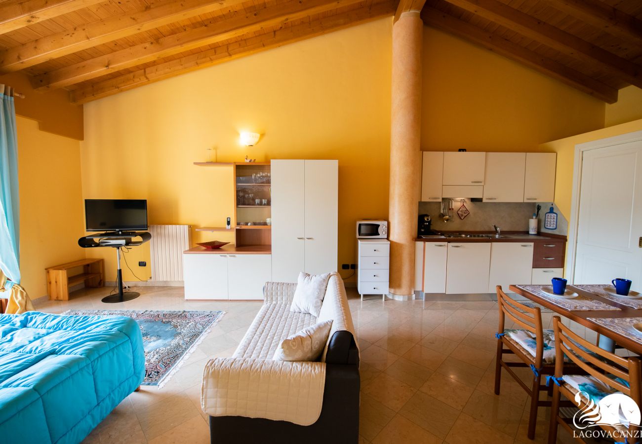 Appartamento a Salò - Feeling House - Appartamento Alba Chiara