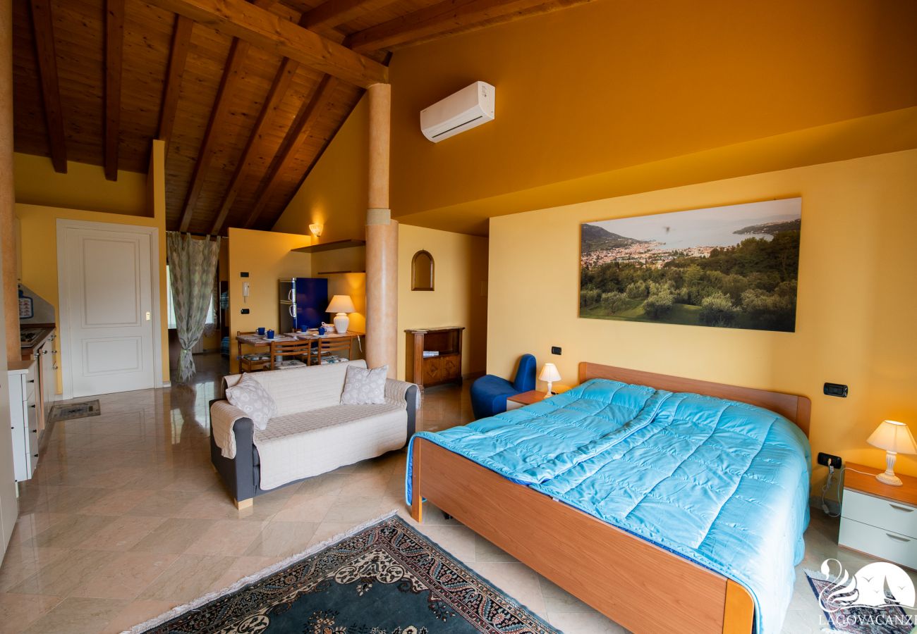 Appartamento a Salò - Feeling House - Appartamento Alba Chiara