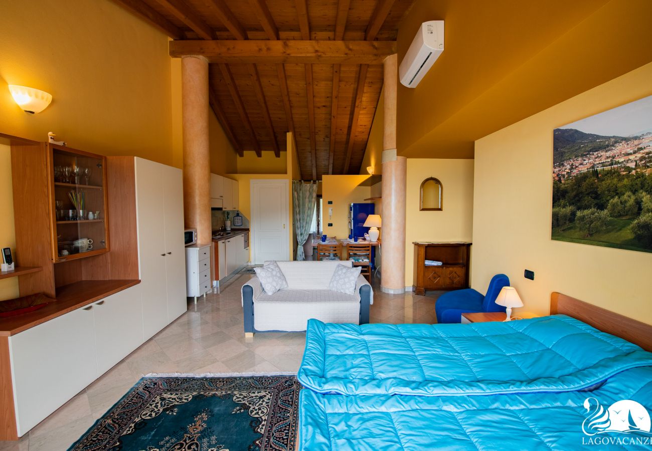 Appartamento a Salò - Feeling House - Appartamento Alba Chiara