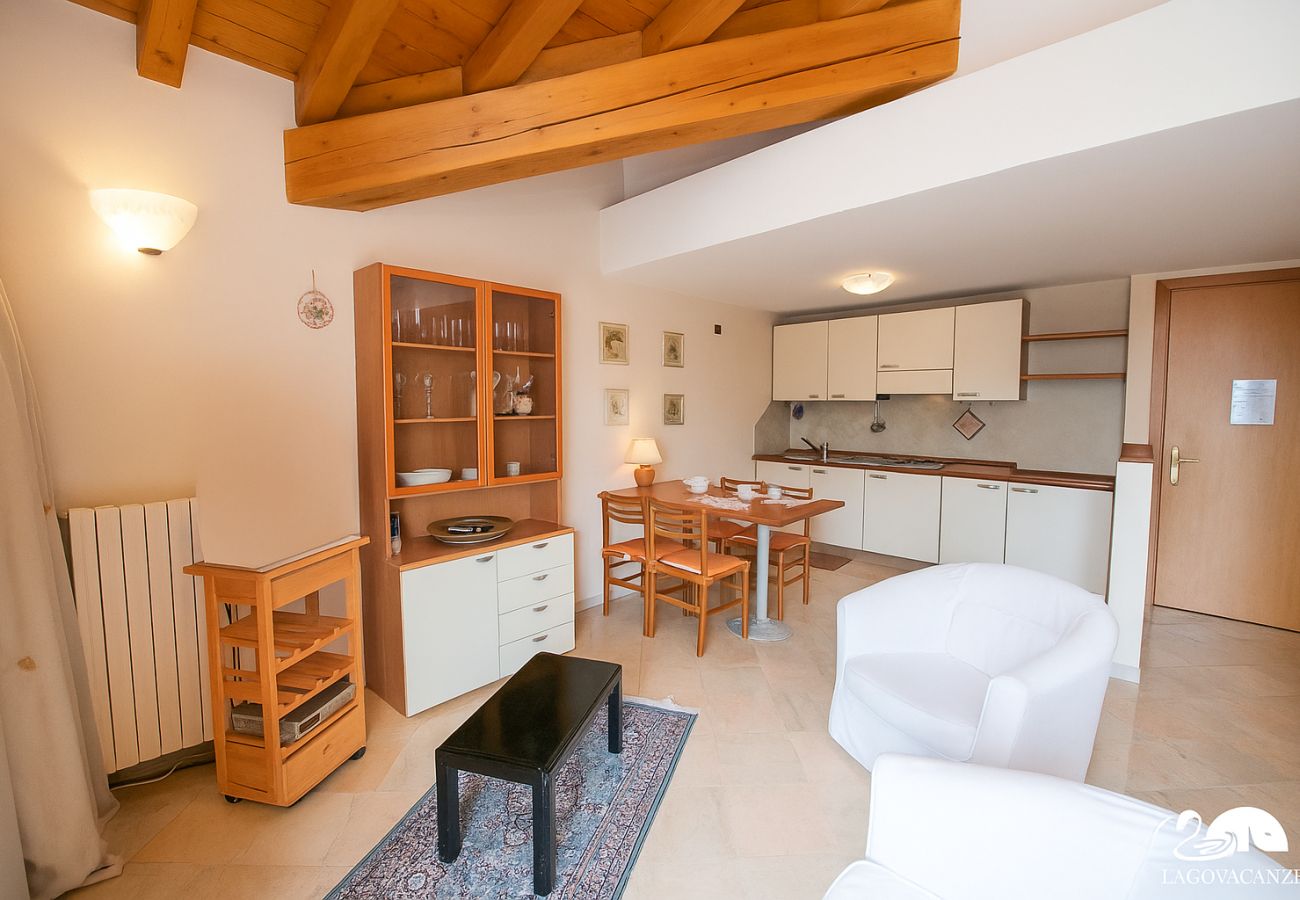 Appartamento a Salò - Feeling House - Appartamento Magico Lago