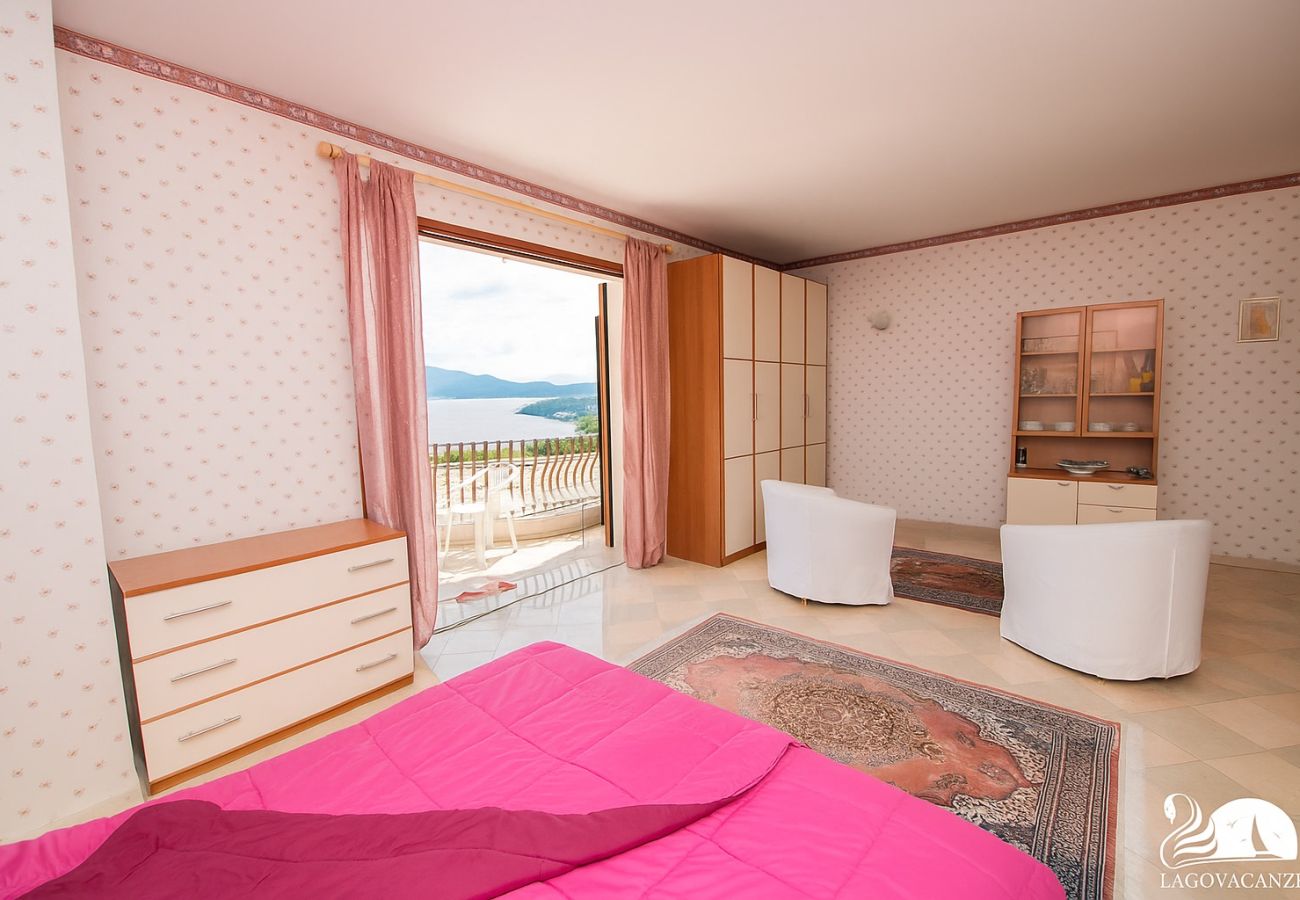 Appartamento a Salò - Feeling House - Appartamento Provenzale