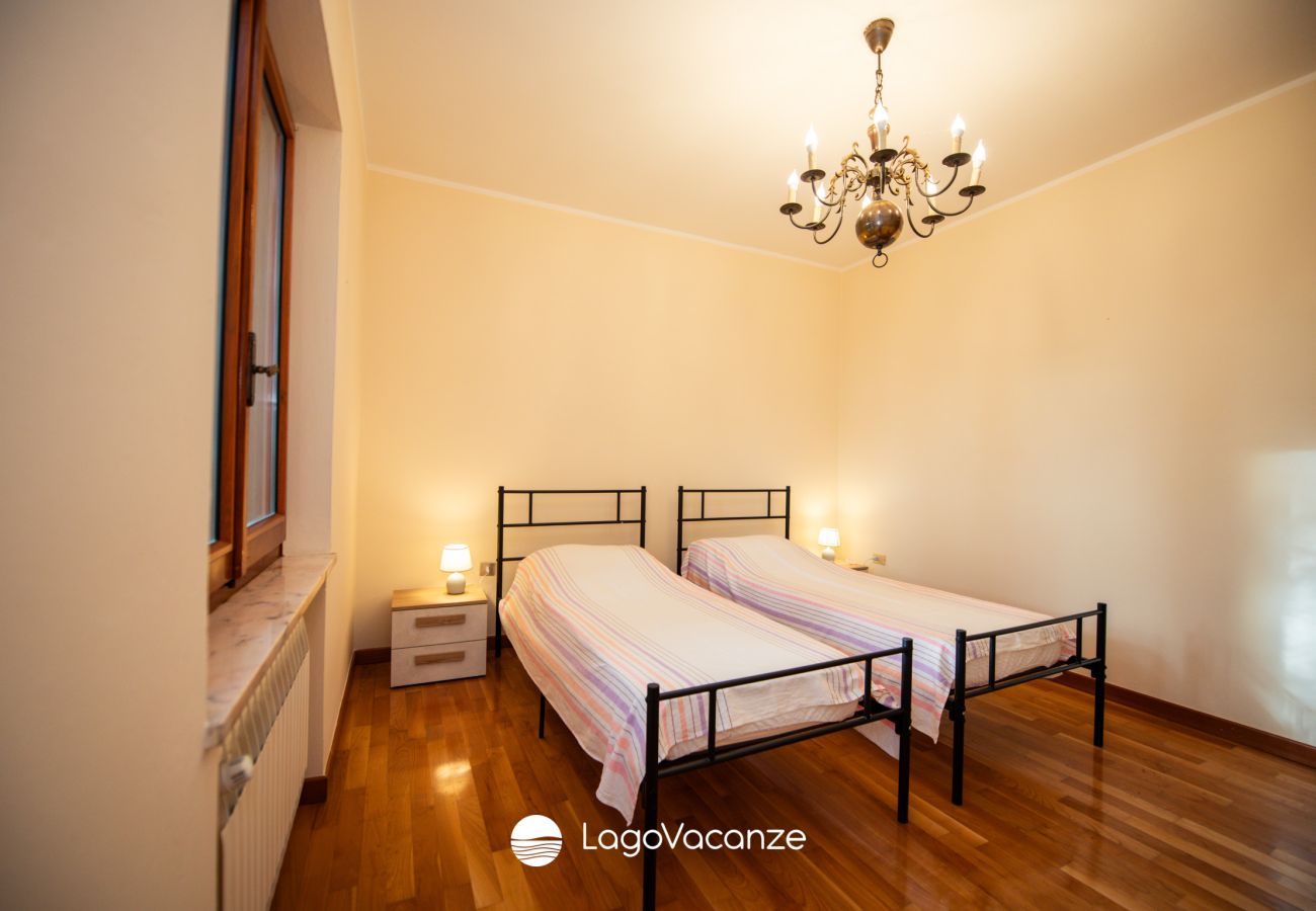 Villa a Monzambano - Villa Eunice