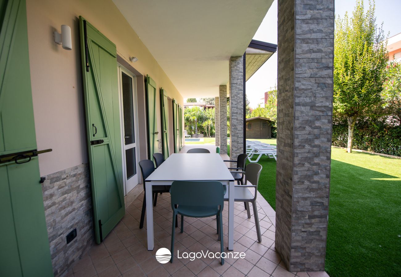 Villa a Manerba del Garda - La Casa del Lago