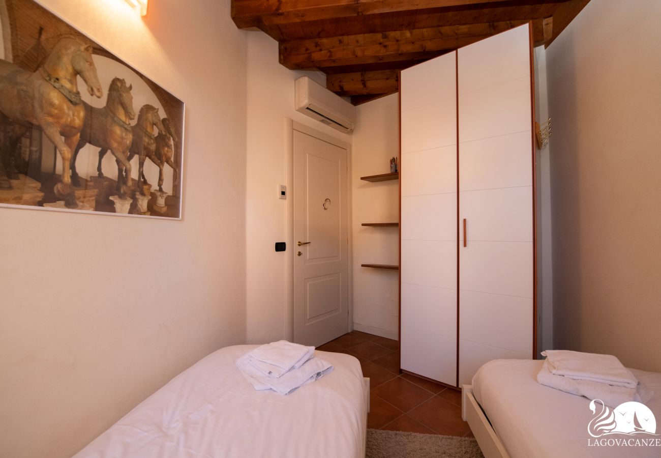 Appartamento a Manerba del Garda - Borgo del Torchio - App. H5