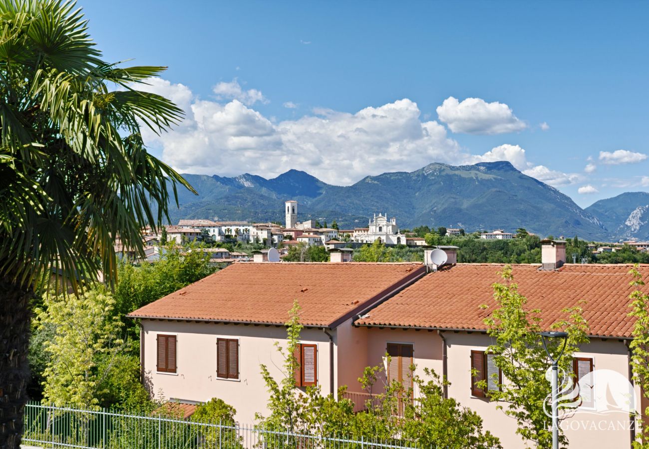 Villa in Polpenazze del Garda - Exclusive Villa le Palme