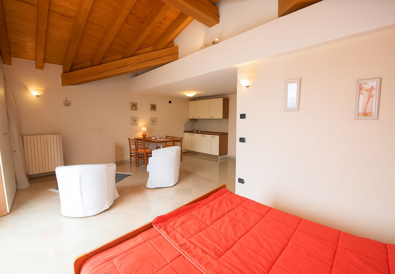 Ferienwohnung in Salò - Feeling House - Appartamento Magico Lago