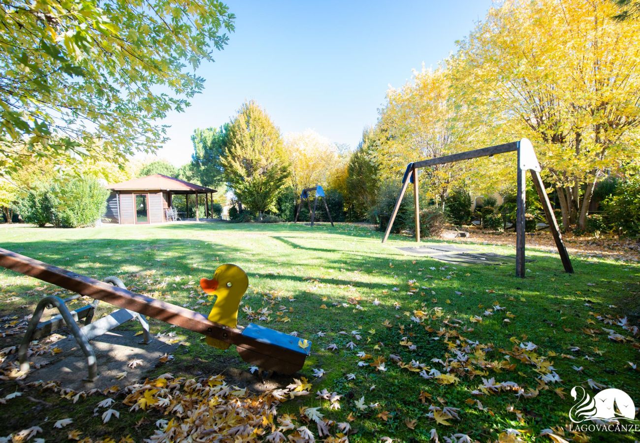 Ferienwohnung in Manerba del Garda - Borgo del Torchio - App. H5