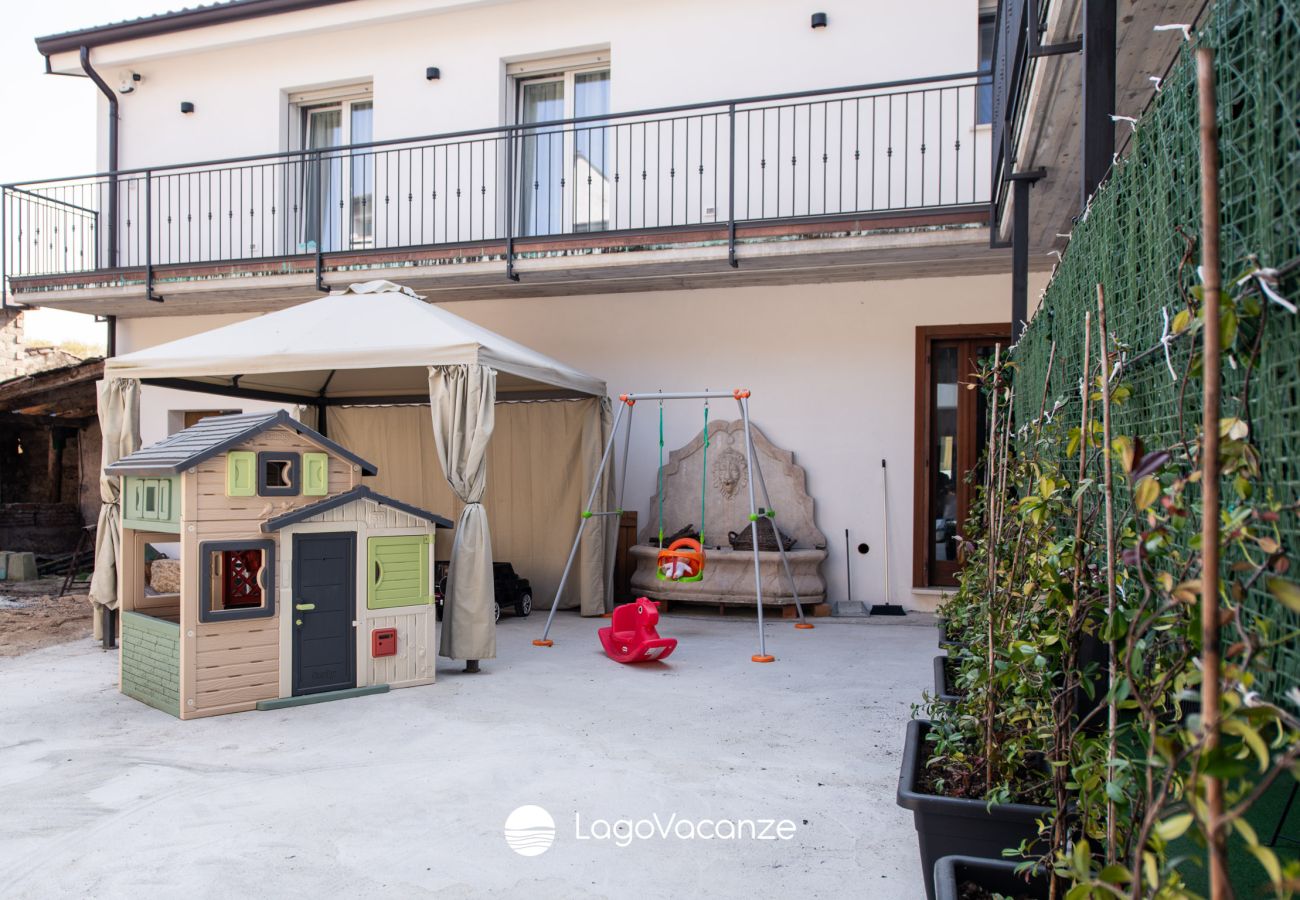 Ferienwohnung in Puegnago sul Garda - La Corte delle Radici