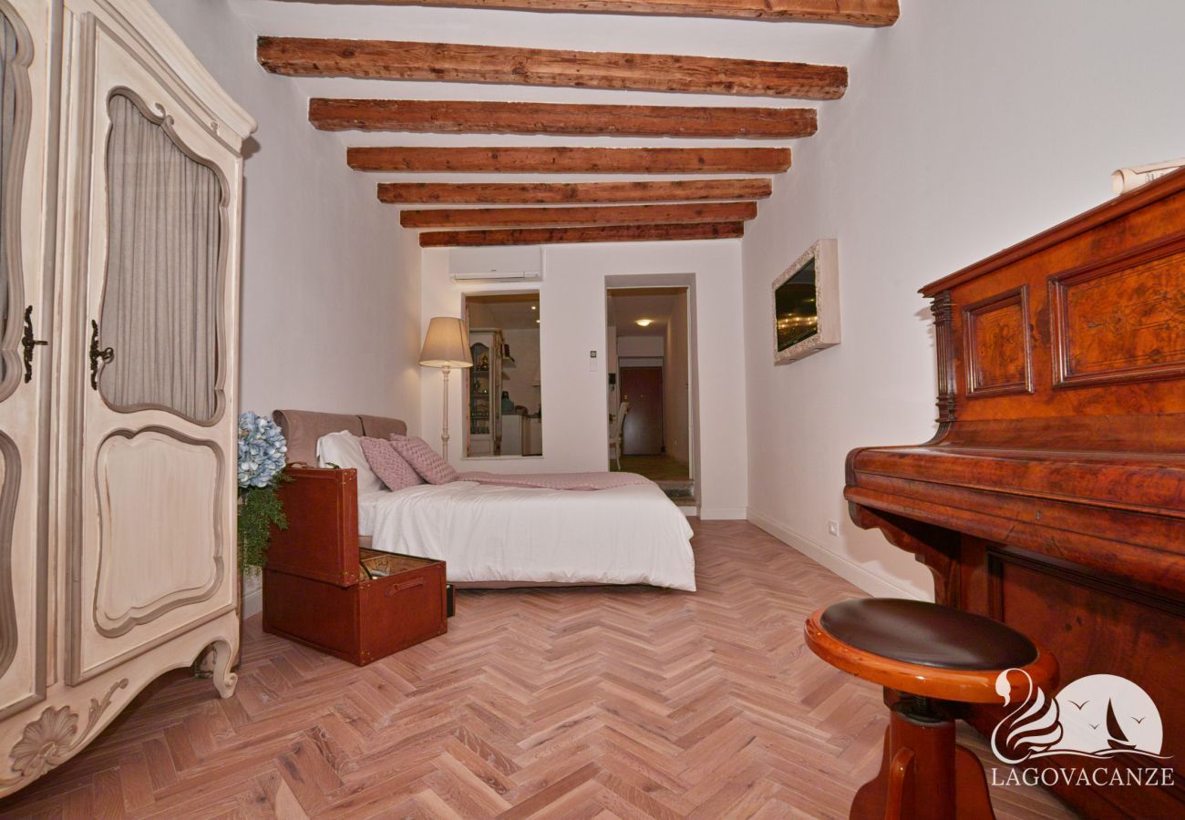 Apartment in Salò - Romantic Benaco Salò - App. 01