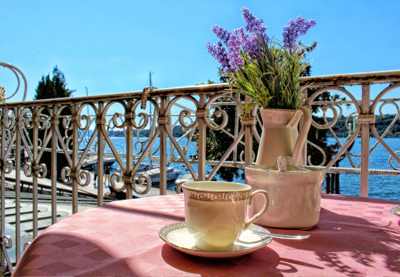 Apartment in Salò - Romantic Benaco Salò - App. 01