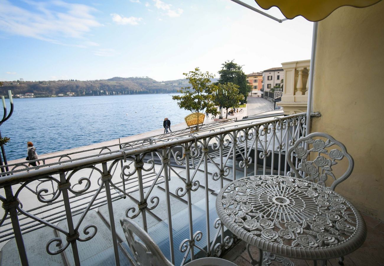Apartment in Salò - Romantic Benaco Salò - App. 01