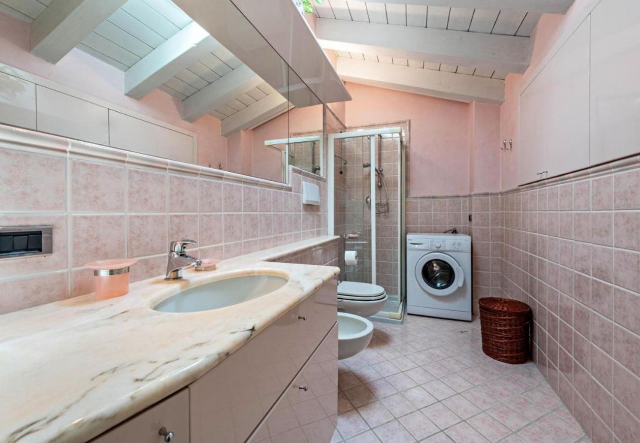 Apartment in Polpenazze del Garda - Casa Vacanze Baccolo - Appartamento Flavia