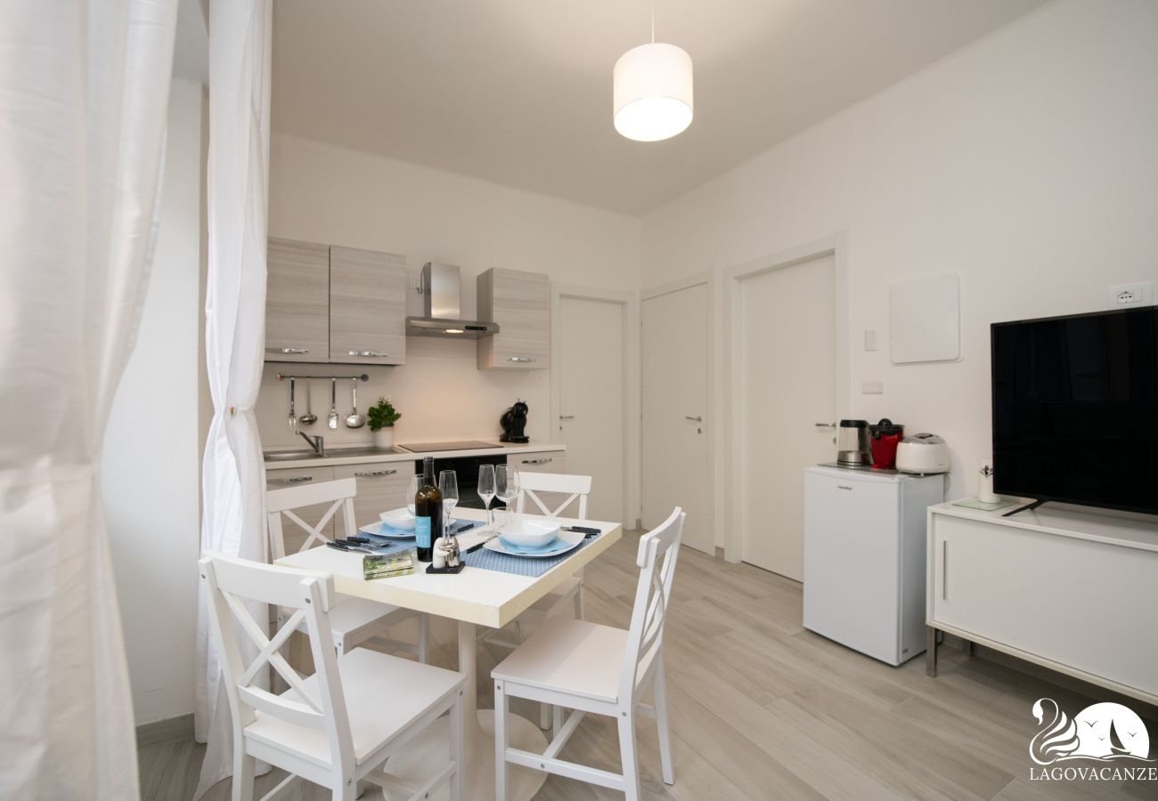 Apartment in Moniga del Garda - La Torretta - App. Catullo
