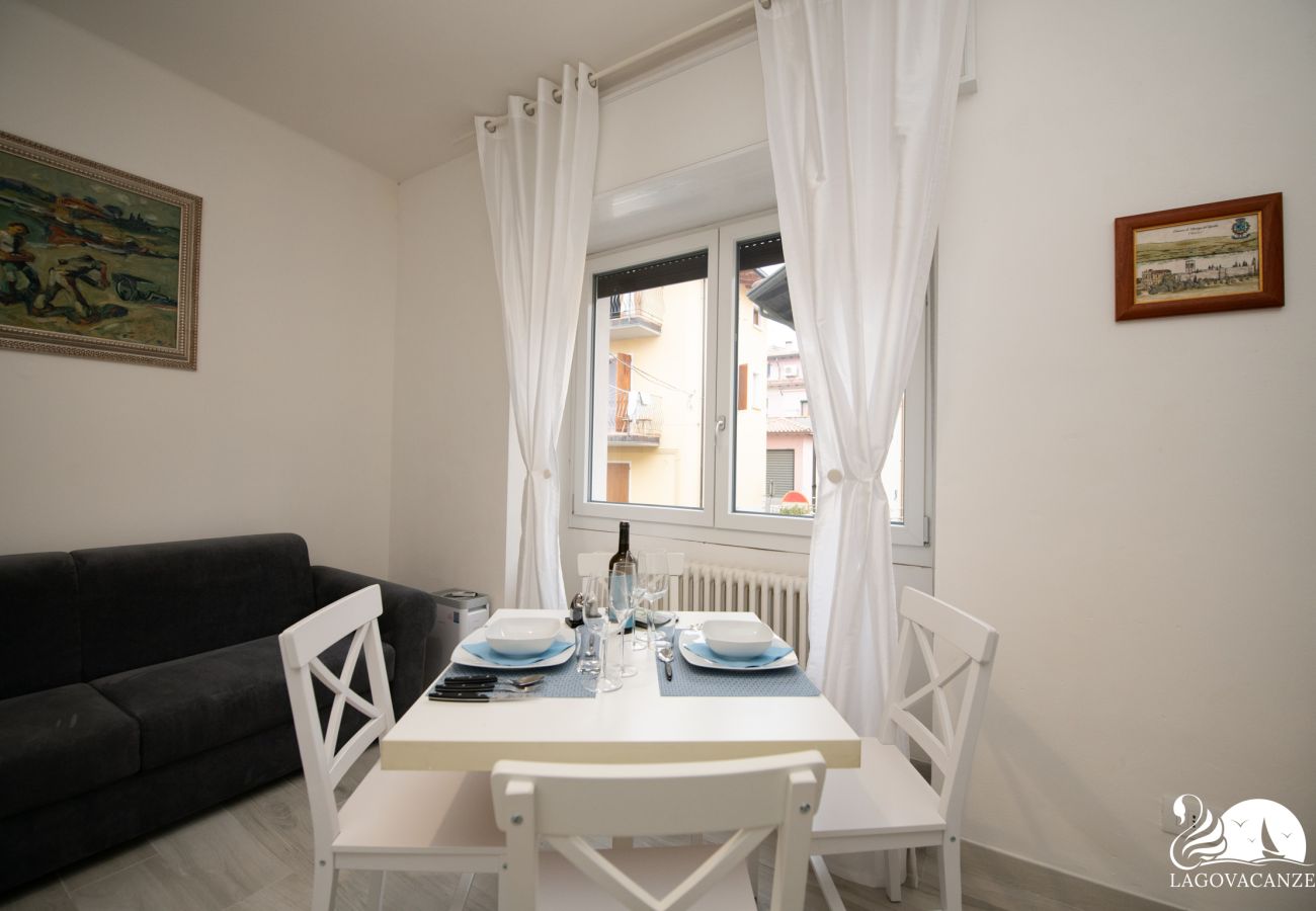 Apartment in Moniga del Garda - La Torretta - App. Catullo