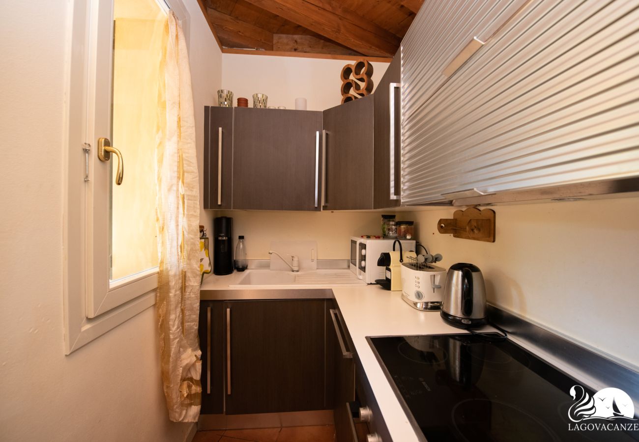 Apartment in Manerba del Garda - Borgo del Torchio - App. H5