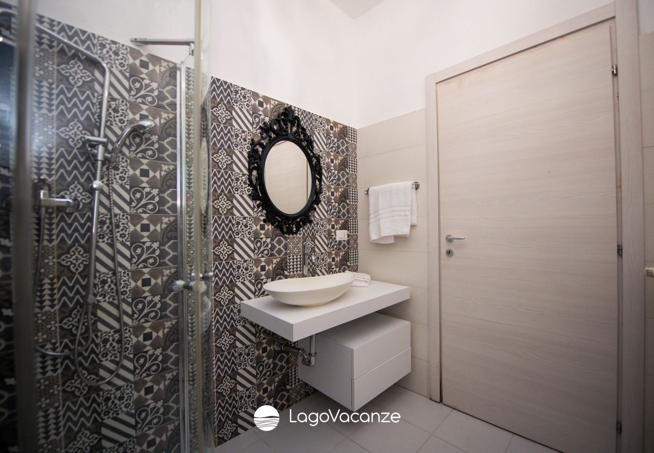 Apartment in Manerba del Garda - Appartamento Caterina 1