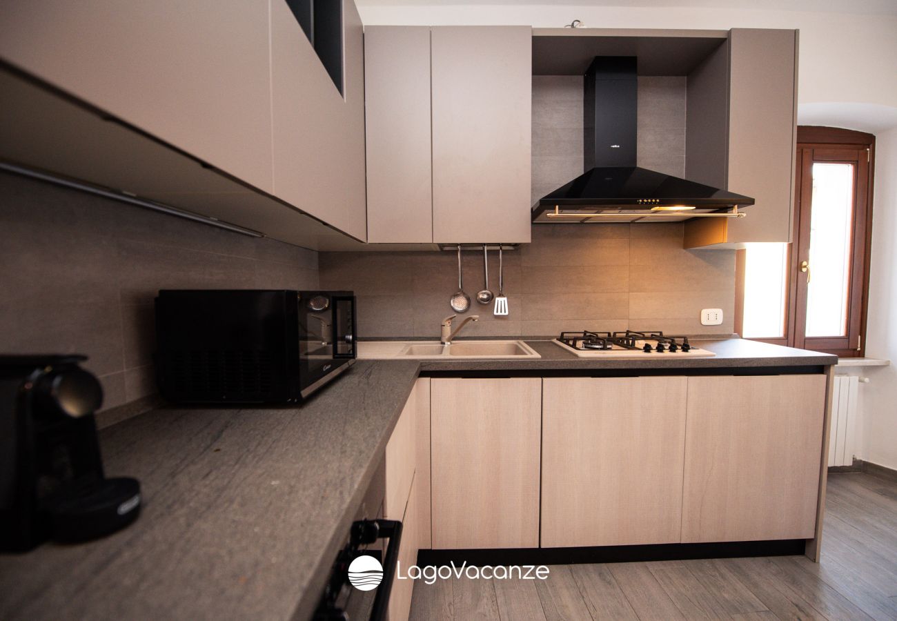 Apartment in San Felice del Benaco - Secret Garda