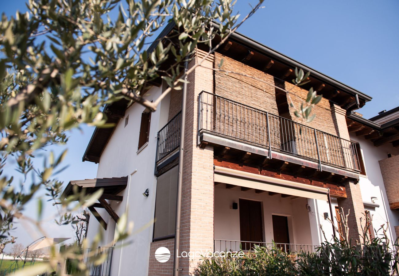 Apartment in Lonato del Garda - Il Rifugio di Lonato