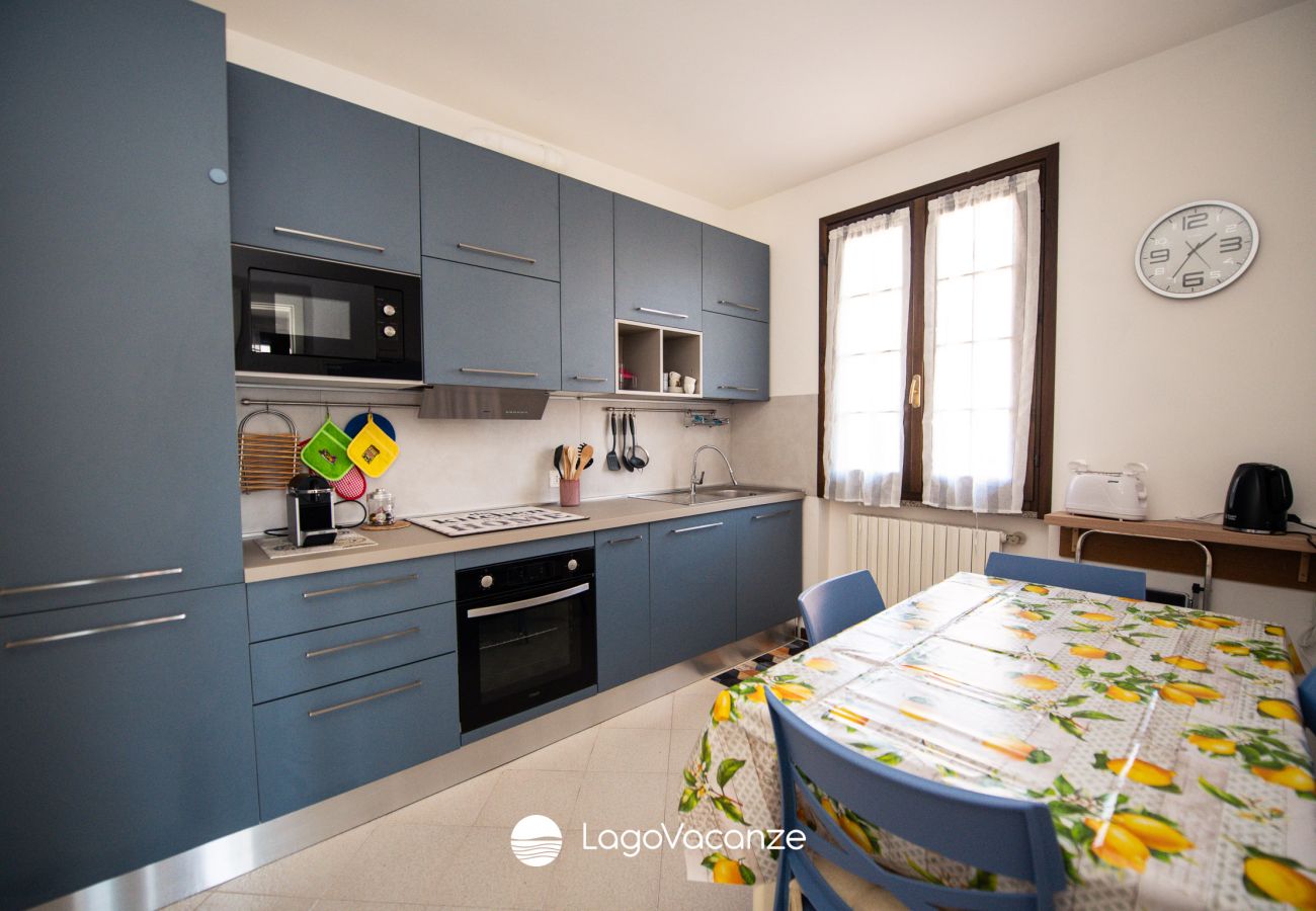 Apartment in Salò - Garda Lake Laura