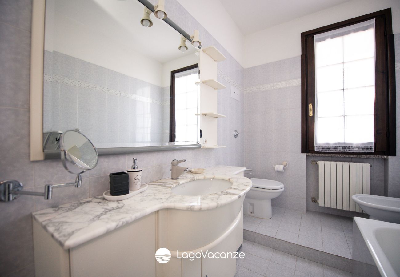 Apartment in Salò - Garda Lake Laura