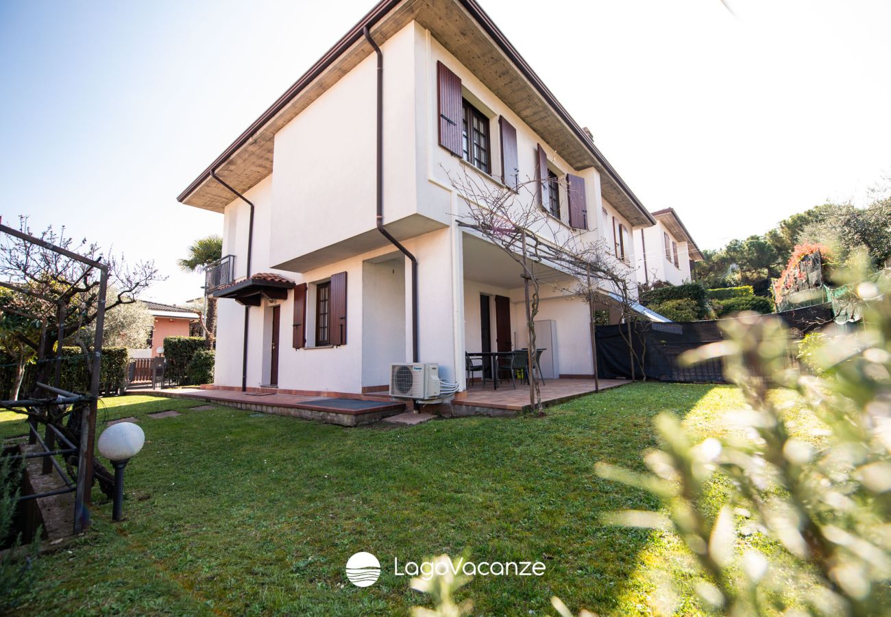 Apartment in Salò - Garda Lake Laura