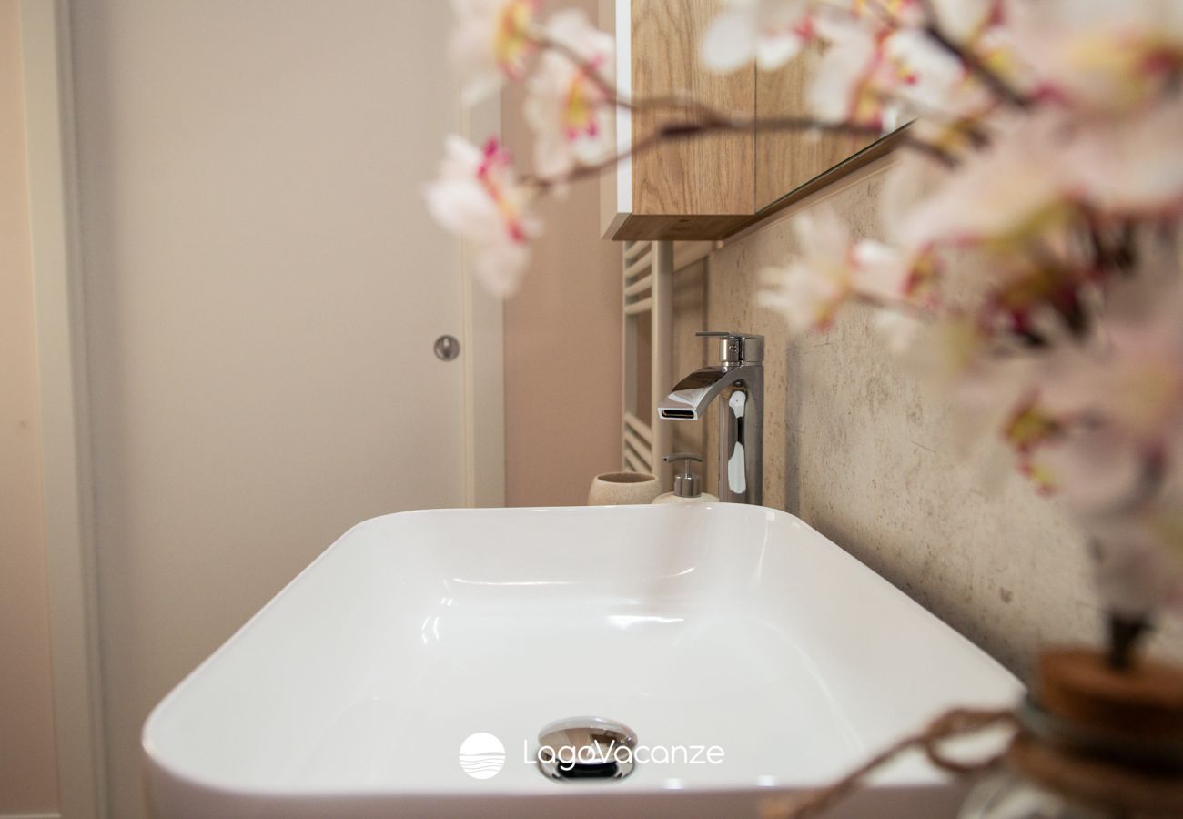 Apartment in Puegnago sul Garda - La Corte delle Radici